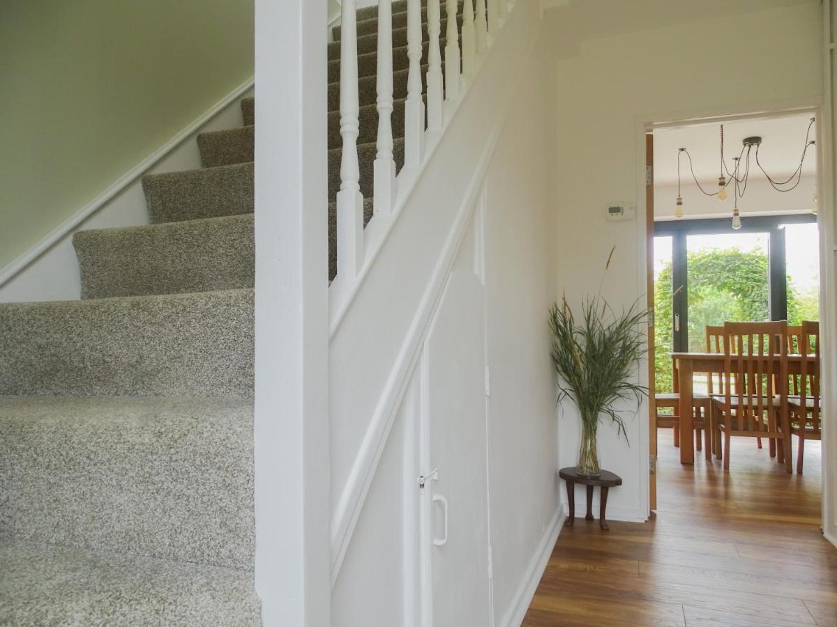 Woldsend Villa Moreton-in-Marsh Екстериор снимка